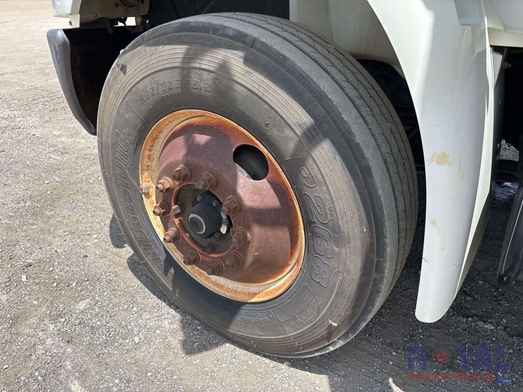 2005-international-durastar-4300-image-35