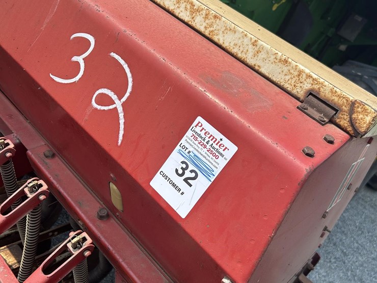 case-ih-5100-image-8