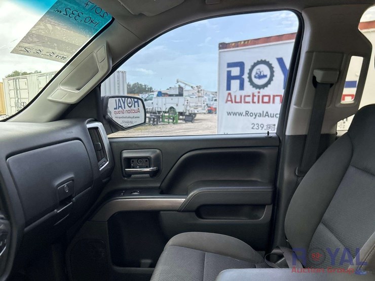 2017-chevrolet-silverado-1500-image-14