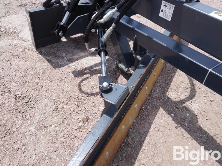 raytree-rmgb96-skid-steer-7'10"grader-blade-image-12