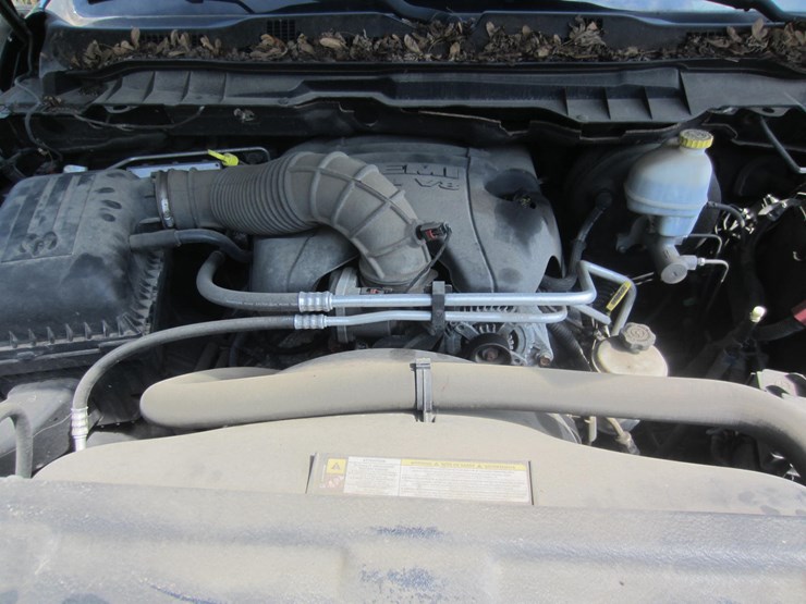 2011-dodge-ram-1500-image-35