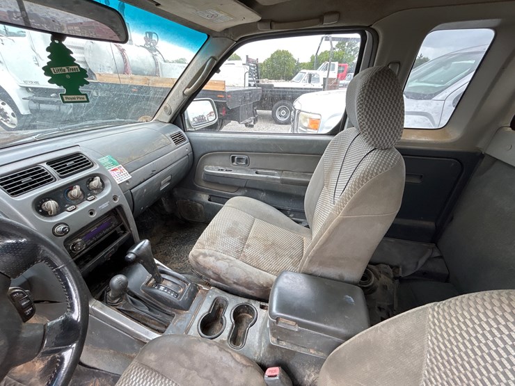 2002-nissan-frontier-image-9