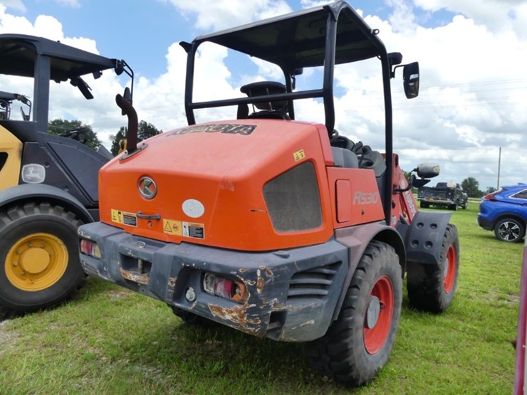 kubota-r530-image-3