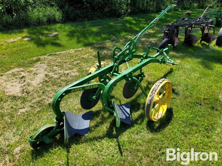 john-deere-52-image-5