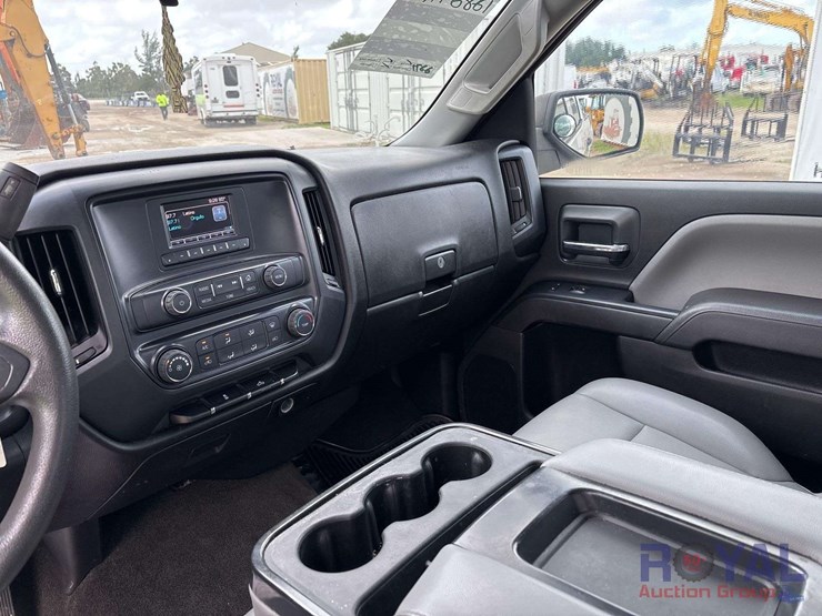 2016-chevrolet-silverado-1500-image-12