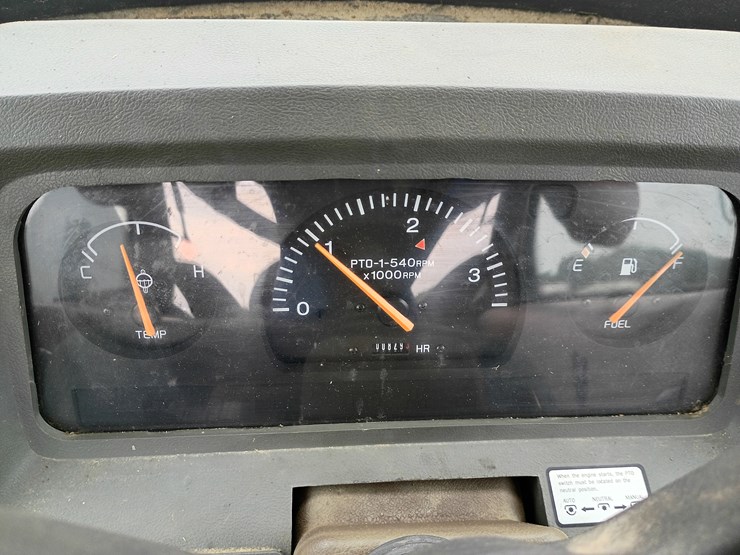 2006-kioti-dk65c-image-33