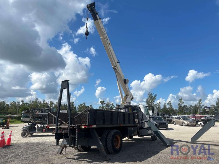 2014-international-durastar-4300-image-3