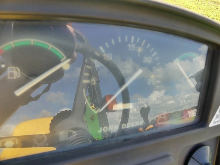 2002-john-deere-5220-image-14