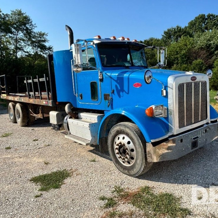 2014 PETERBILT 365