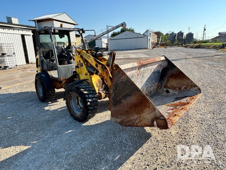 2014-wacker-neuson-wl36-image-4