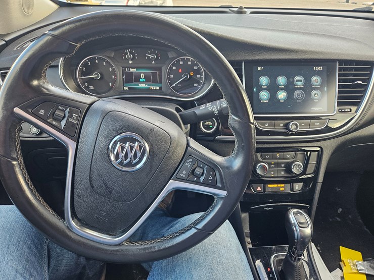2017-buick-encore-image-34