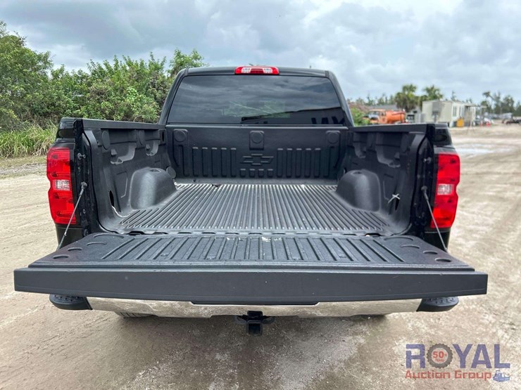 2017-chevrolet-silverado-1500-image-19