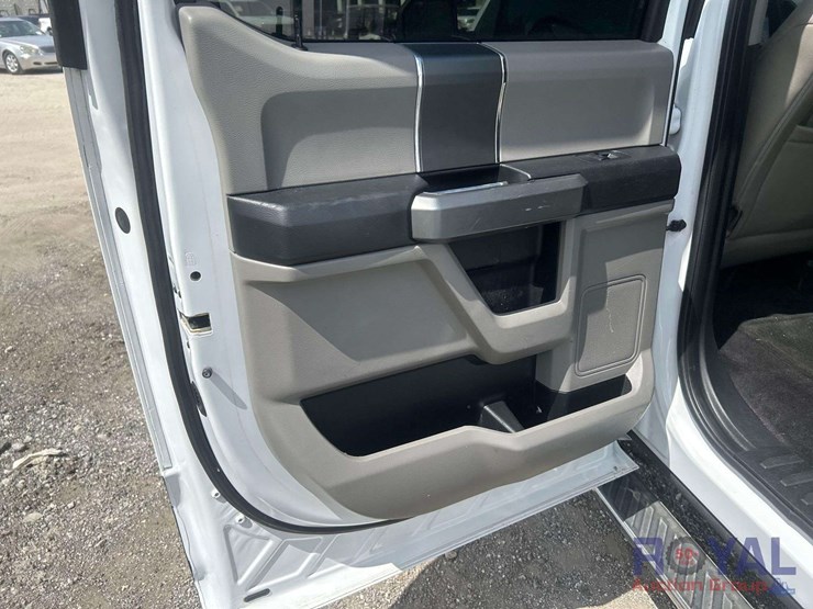 2016-ford-f150-image-17