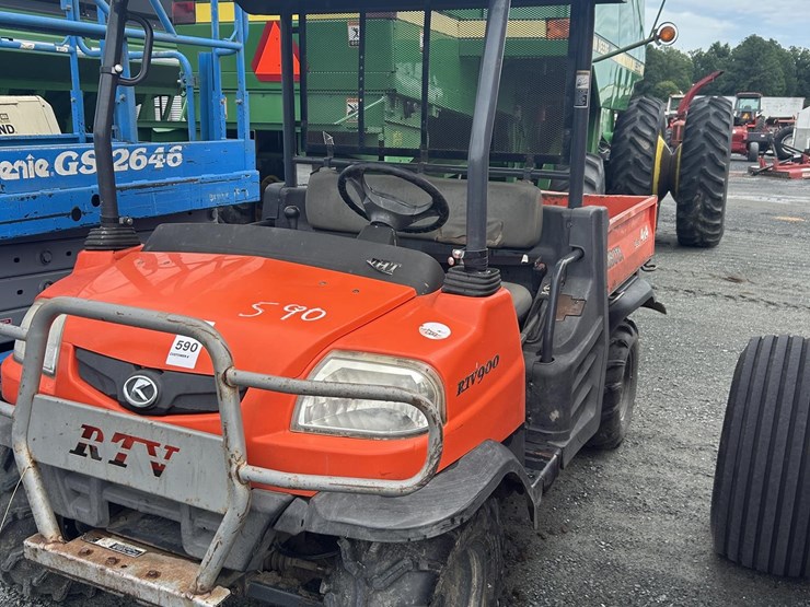2012-kubota-rtv900-image-1