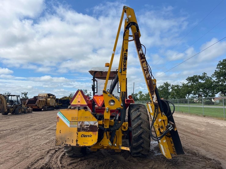 kubota-m9000-image-3