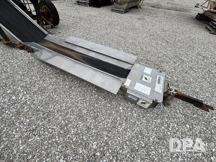 adams-field-loader-conveyor-(gp11155,-unit-35374)-image-5
