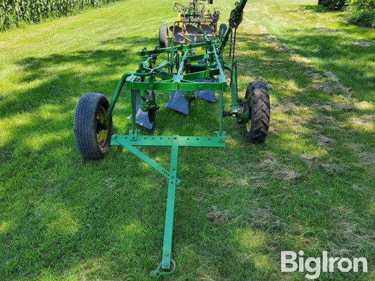 john-deere-555-image-2