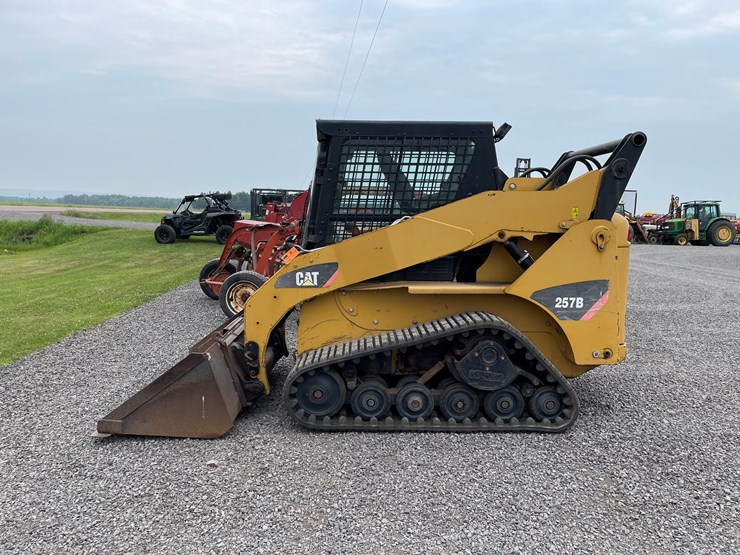2007-caterpillar-257b-image-8