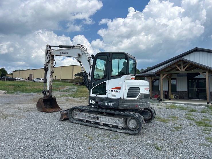 2017-bobcat-e85-image-2