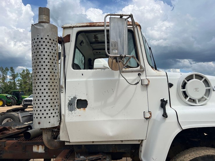1995-ford-l8000-image-22