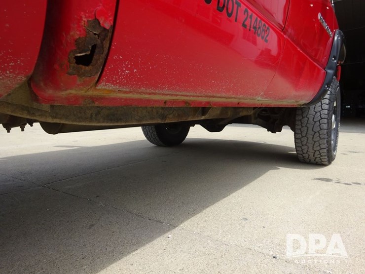 2004-dodge-ram-2500-image-41