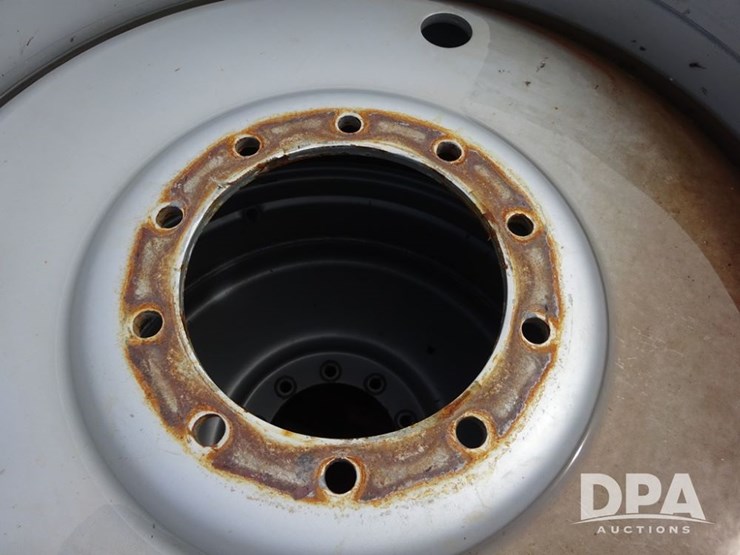 good-year-flotation-tires-(pz13770)-image-19