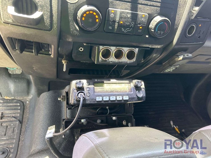 2017-ford-f550-image-18