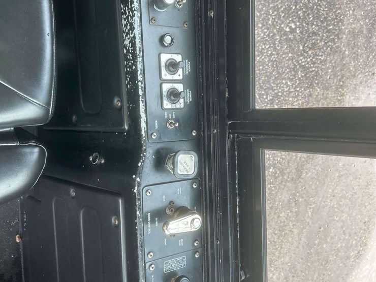 2014-gillig-low-floor-image-11