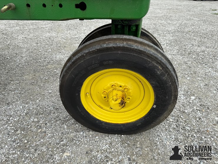 1959-john-deere-630-image-9