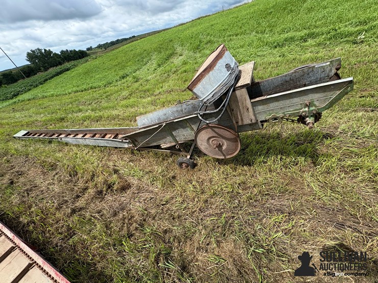 corn-crib-drag-elevator-image-8