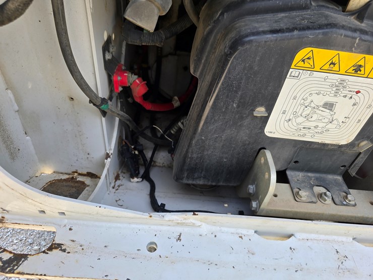 2023-bobcat-t76-image-55