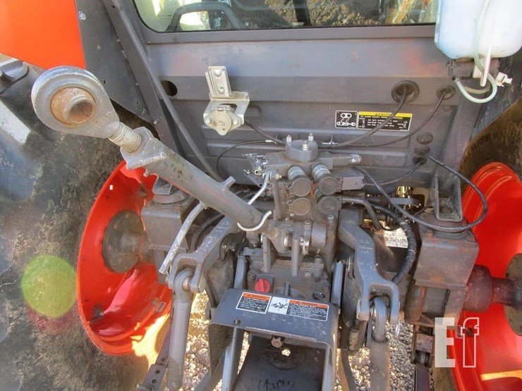 kubota-m6040-image-26