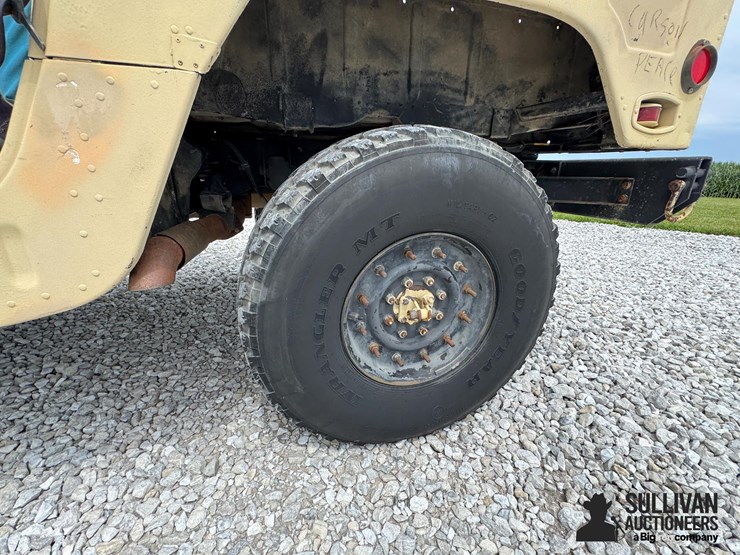 2009-am-general-m-1097r1-4x4-humvee-image-17