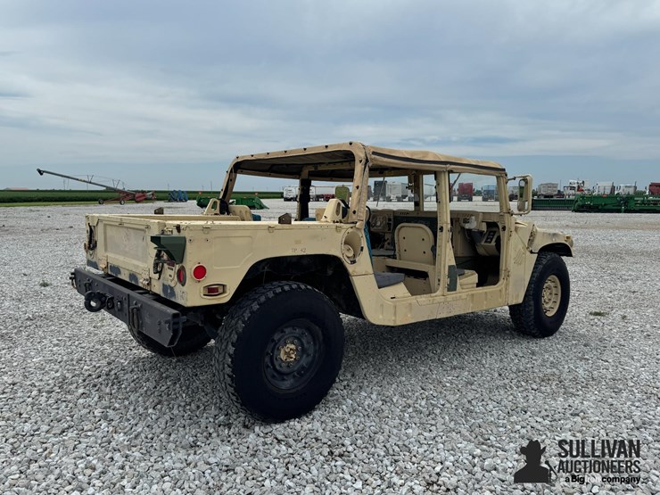 2009-am-general-m-1097r1-4x4-humvee-image-5