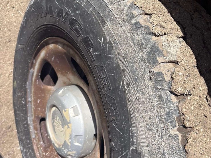2008-ford-f350-image-27