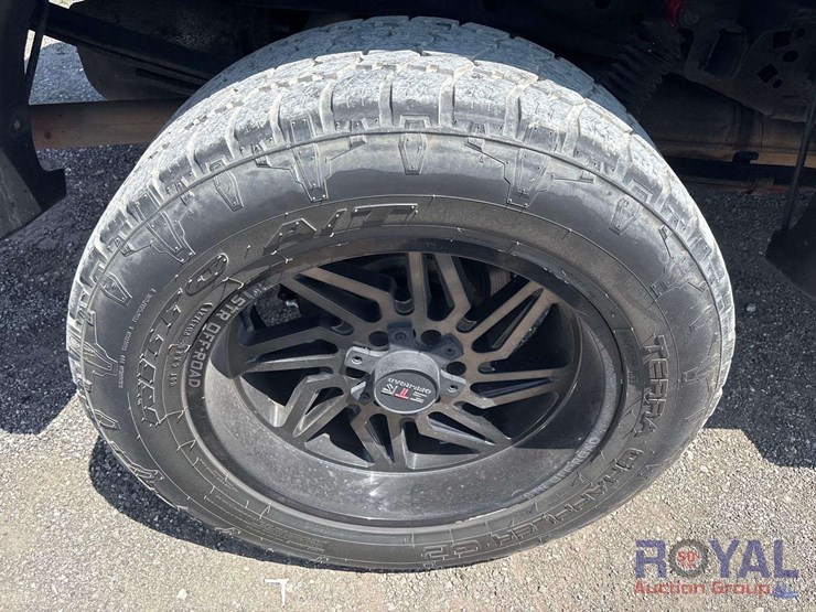 2011-ford-f150-image-26