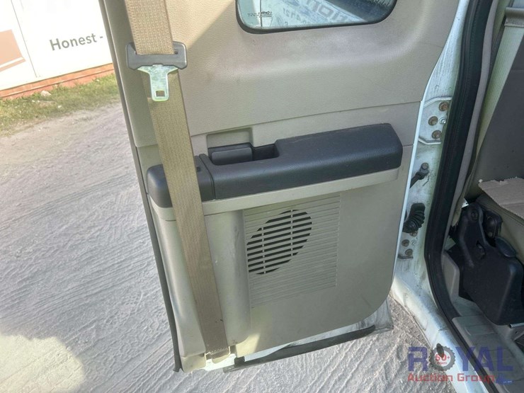 2008-ford-f250-image-23