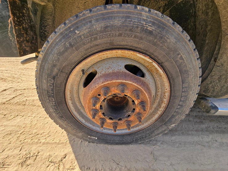 2014-dodge-ram-5500-image-31