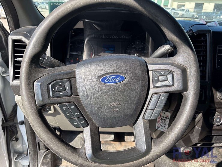 2020-ford-f250-image-9