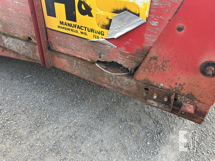 h-&-s-235-image-8