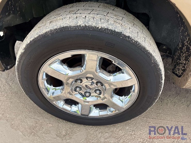 2014-ford-f150-image-26