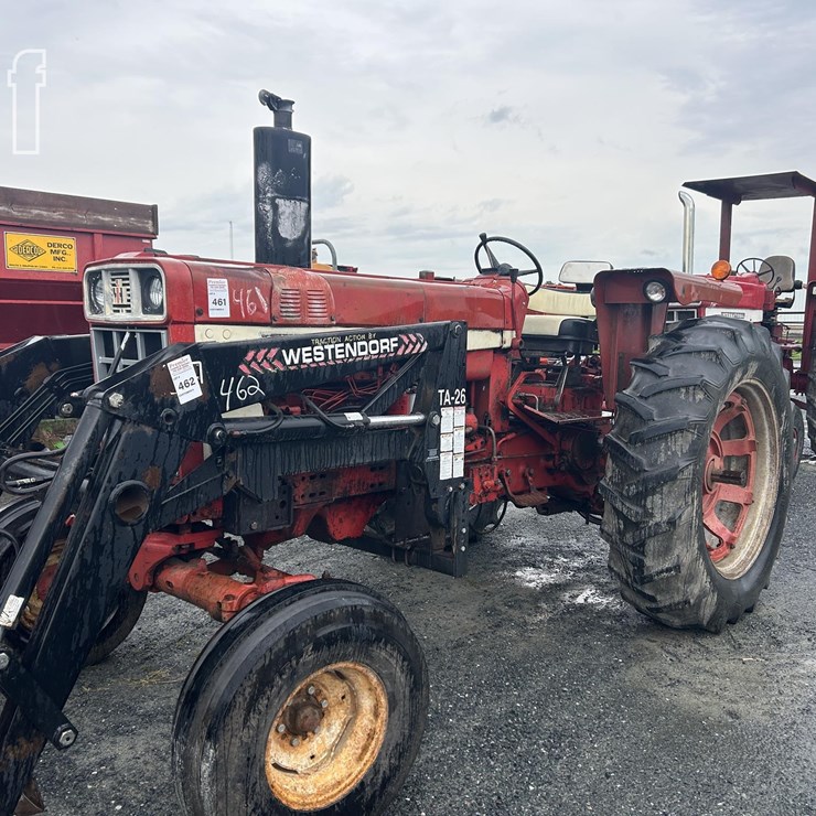 1973 INTERNATIONAL 666