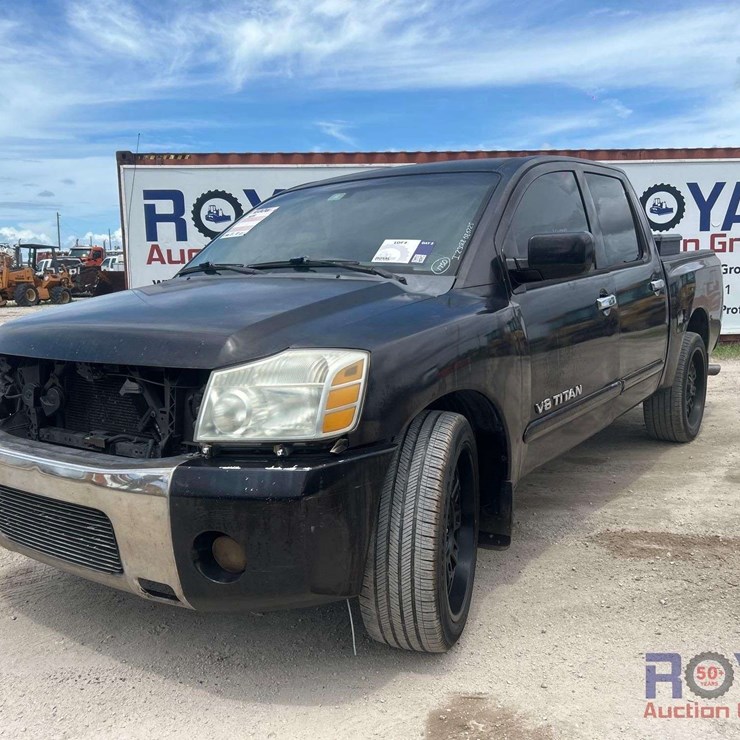 2006 NISSAN TITAN