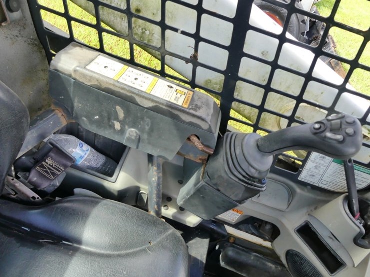 2018-bobcat-t590-image-15