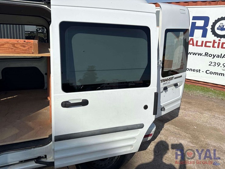 2011-ford-transit-connect-image-9