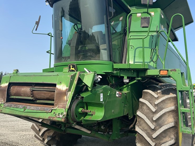2002-john-deere-9750-sts-image-3