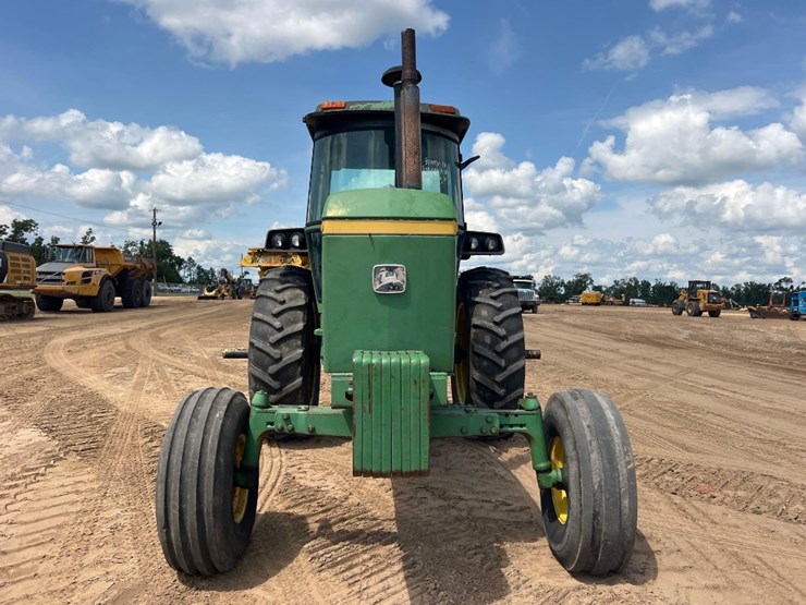 john-deere-4440-image-6