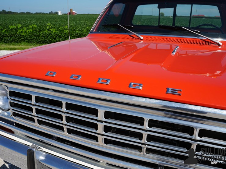 1973-dodge-d200-4x4-pickup-image-10