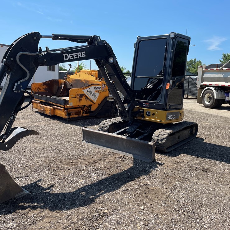 2019 DEERE 35G