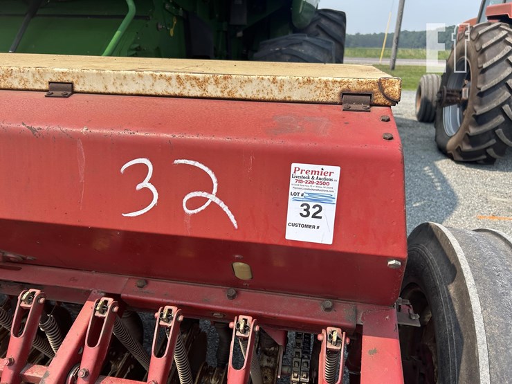 case-ih-5100-image-10